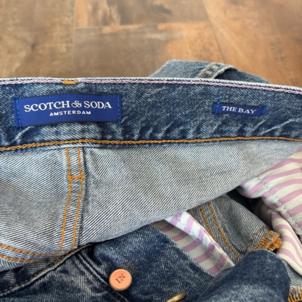 Scotch & Soda‎ The Bay Purple Floral Distressed Organic Cotton Boyfriend Jeans - Picture 10 of 16